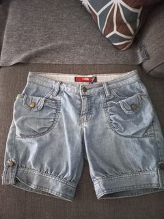 Hotpants Jeans jumbo sz not uniqlo zara mango