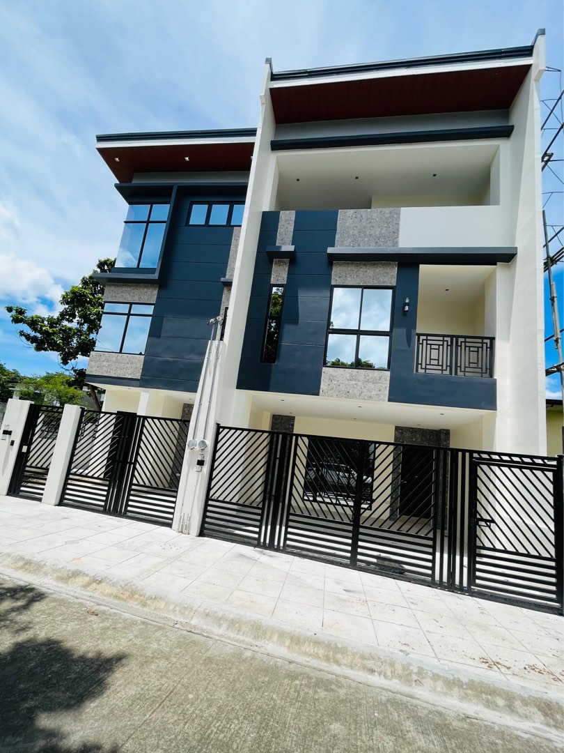 House and lot San Mateo Rizal Greenland Subd Townhouse on Carousell