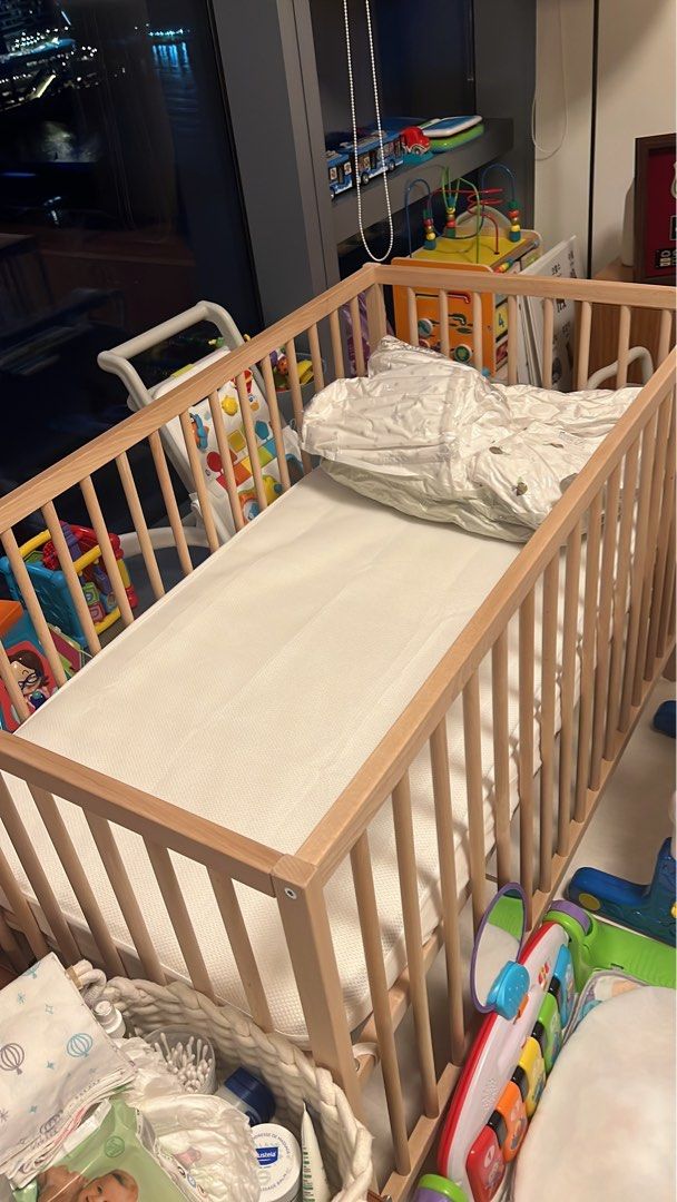Ikea crib 2025 mattress protector
