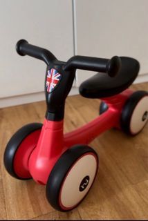Inui balance bike