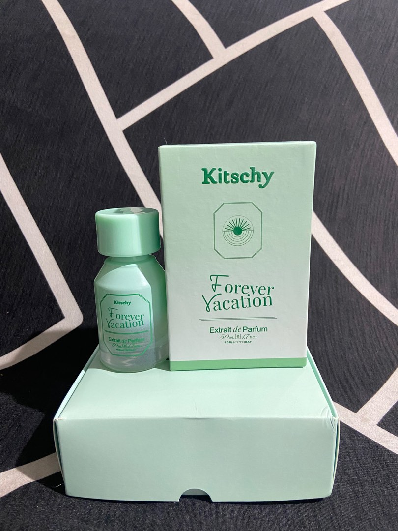 Kitschy Forever vacation on Carousell