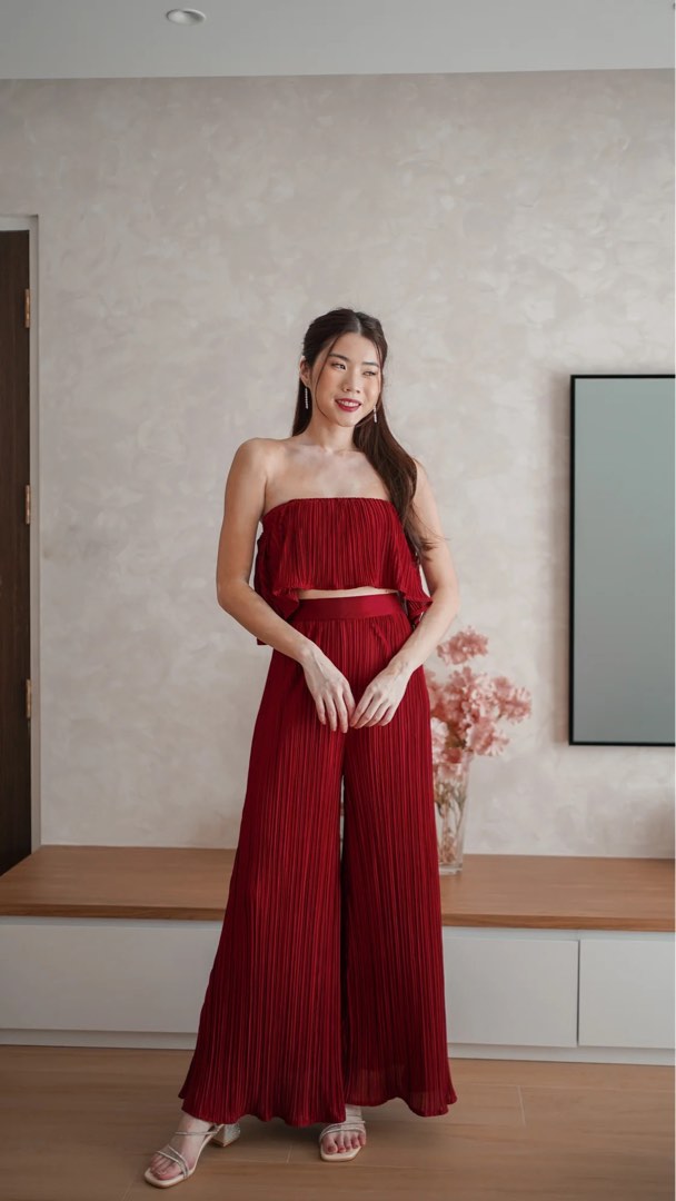LBR Cleolia pleated pants and top Women s Fashion Dresses Sets