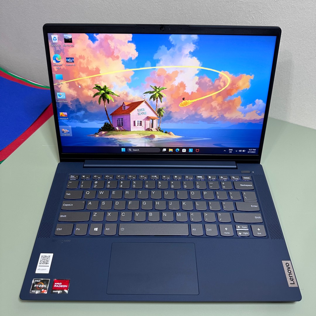 Lenovo ideaPad 5 Ryzen 7 5700U, 8GB Ram 512GB SSD, 1.3KG Weight