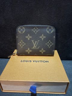 Louis Vuitton Short Zippy Wallet