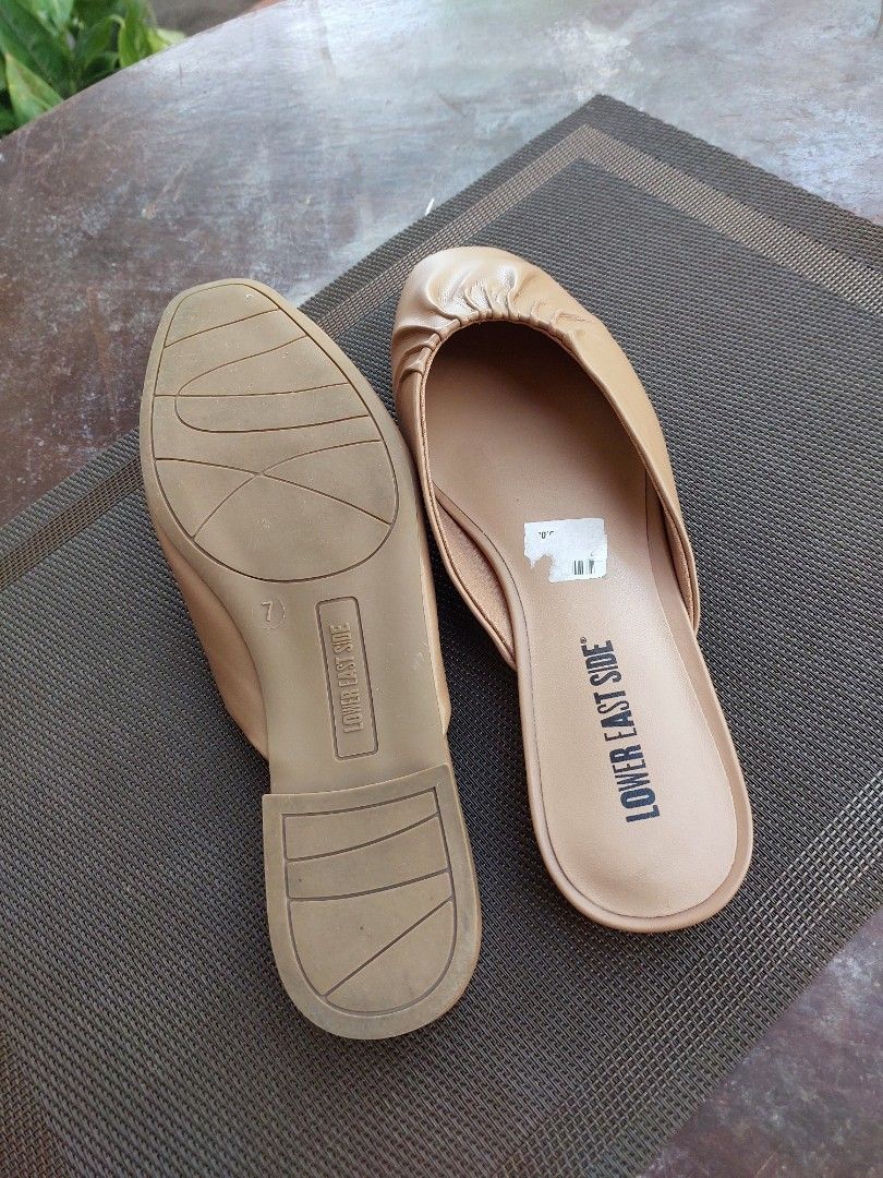 SEVEN7 Women' Flats Size 7M LIKE NEW Bought in the USA FREE