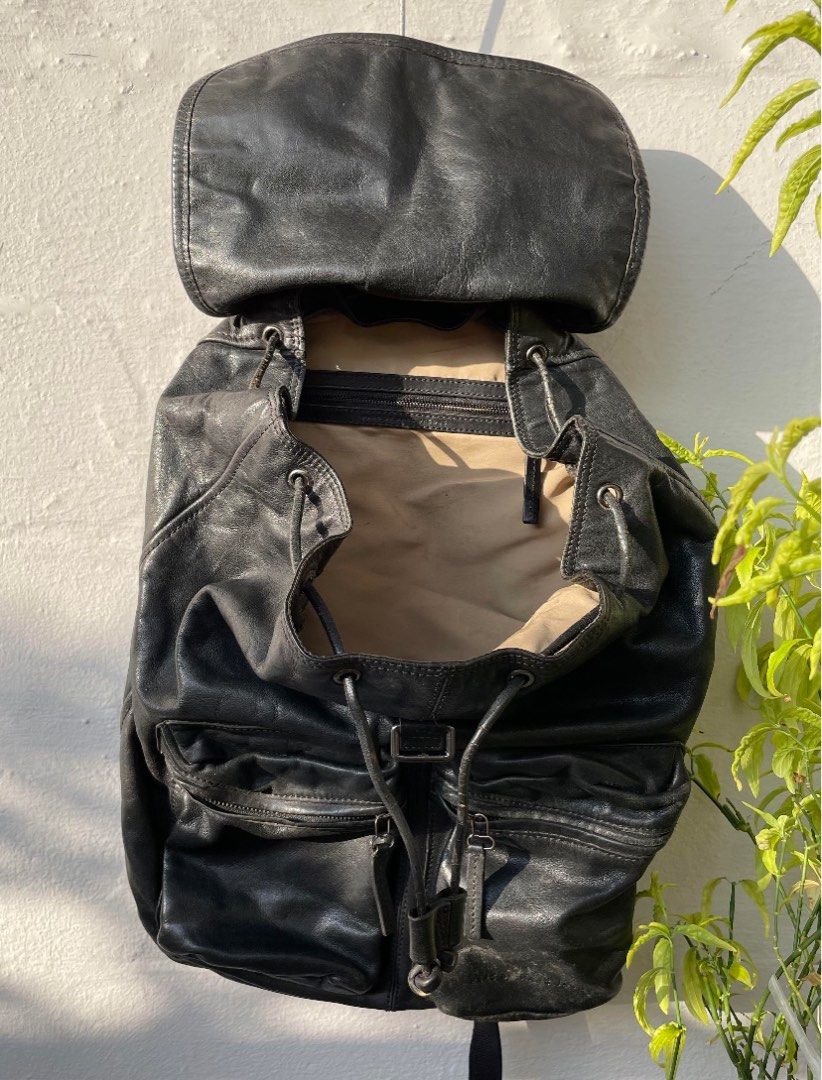 Marc jacobs sales large leather backpack