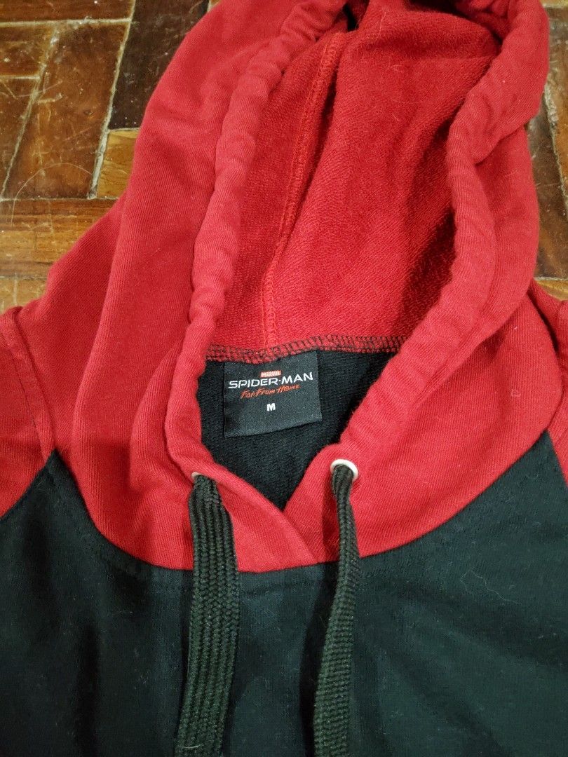 Marvel Spiderman Far From Home Hoodie Jacket (Category: Coats, Jackets and Outerwear) located in Naga. Submitted by ms.dv (Listing ID 1241113938, Image 2). Description: CLOSET CLEANOUT Very good condition Size medium on tag Width: 18 inches Length: 25.5 inches Brand: Marvel has flaws(see pic) DM me for more info or pics.
