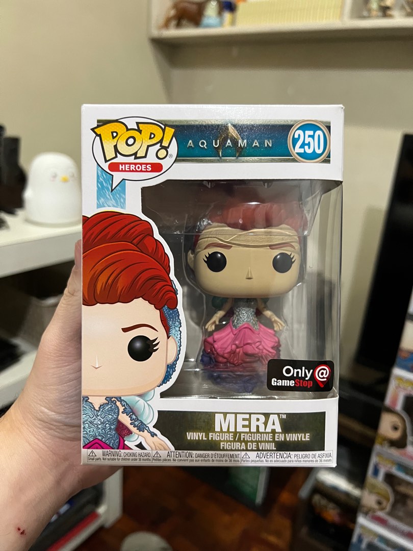 Funko pop 2025 mera gown