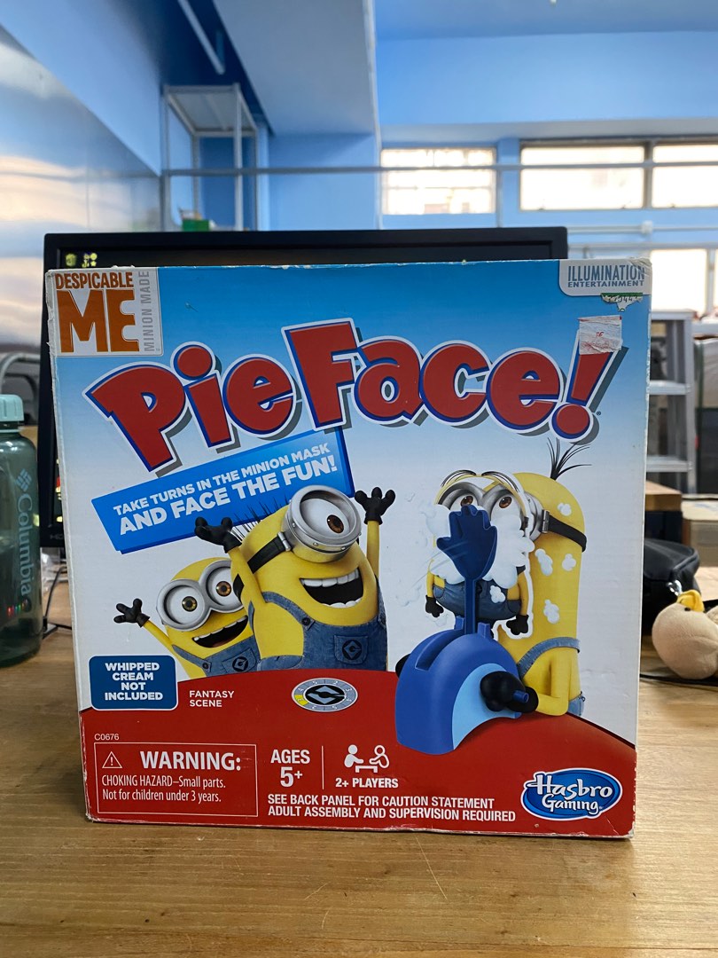 Minions Pie Face!, 興趣及遊戲, 玩具 & 遊戲類 Carousell