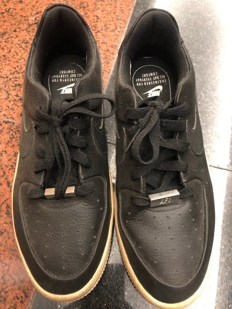 Nike air engineered for cheap all day everyday comfort