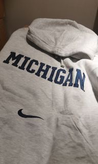 Nike center michigan hoodie vintage
