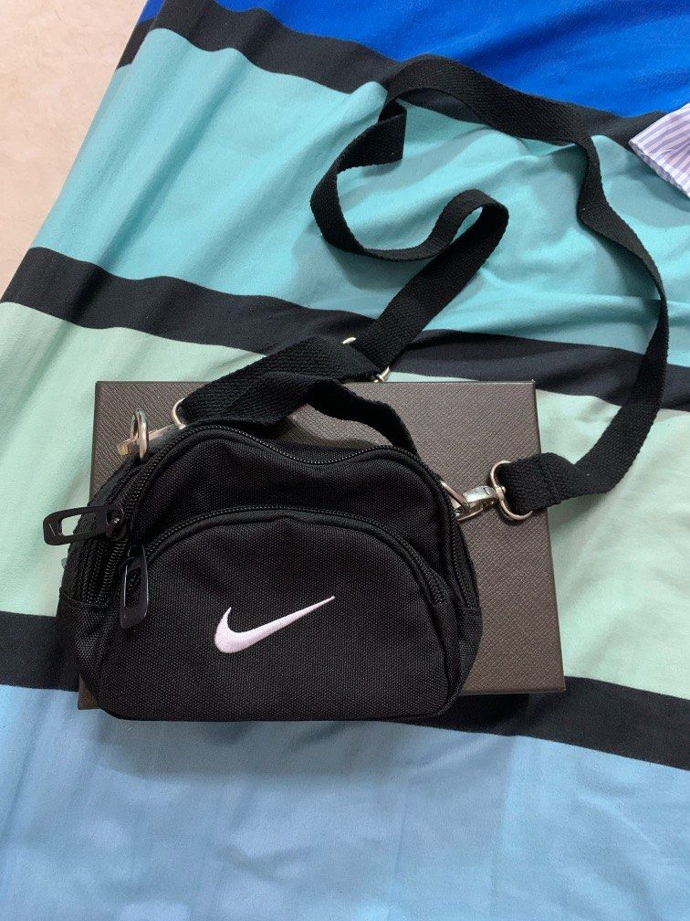 Nike mini swoosh custom shoulder bag discount