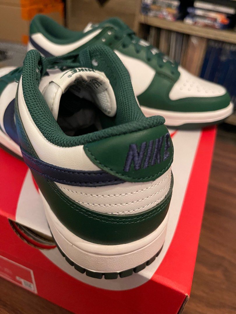 nike dunk low gorge green (Category: Sneakers) located in Quezon City. Submitted by d.drifter (Listing ID 1241040883, Image 2). Description: sz 8w brandnew and complete shipping from qc.