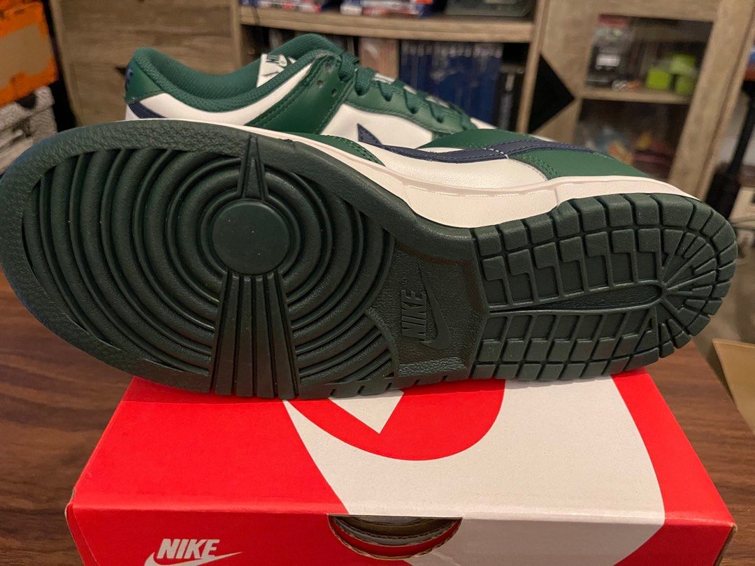 nike dunk low gorge green (Category: Sneakers) located in Quezon City. Submitted by d.drifter (Listing ID 1241040883, Image 3). Description: sz 8w brandnew and complete shipping from qc.