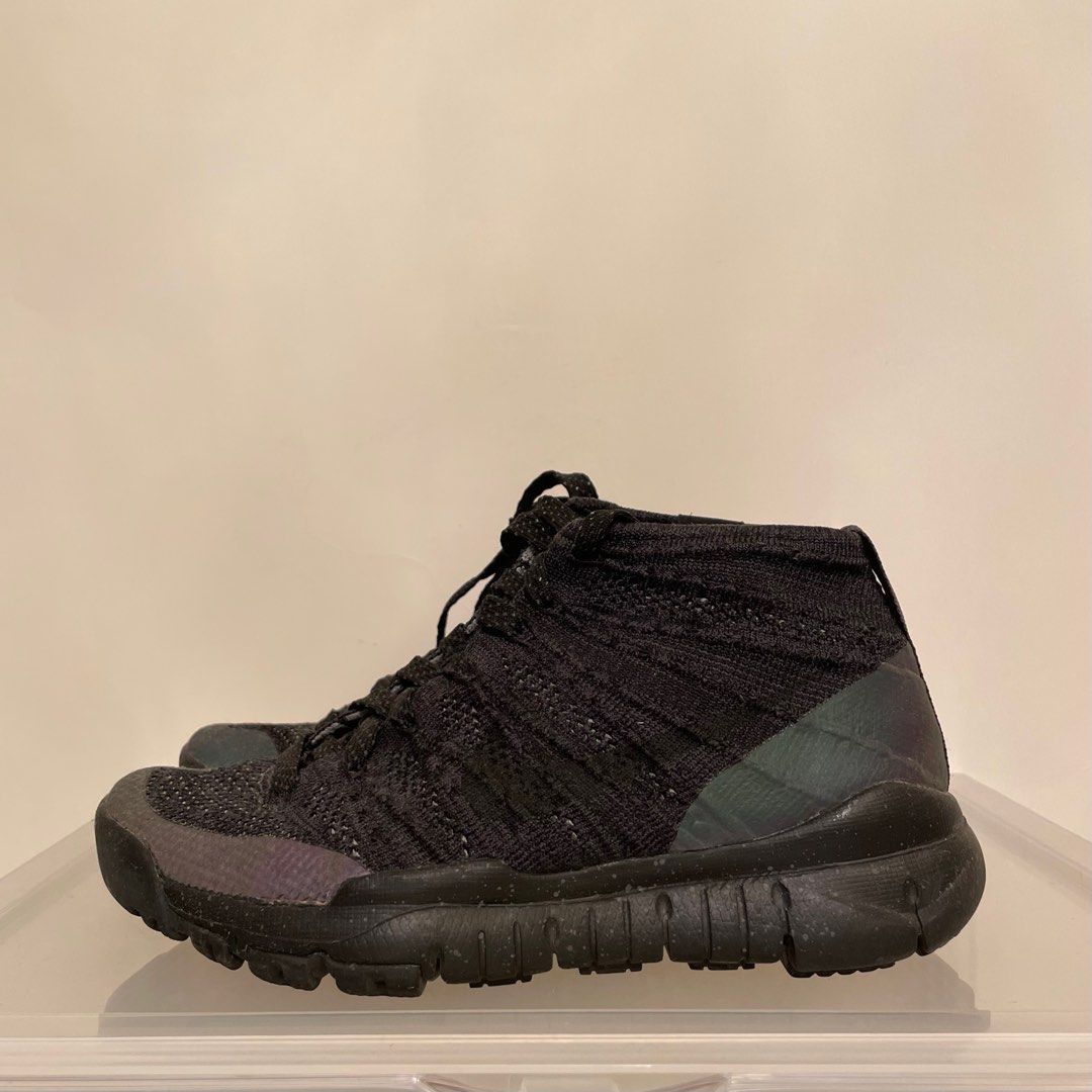 W nike flyknit trainer chukka top