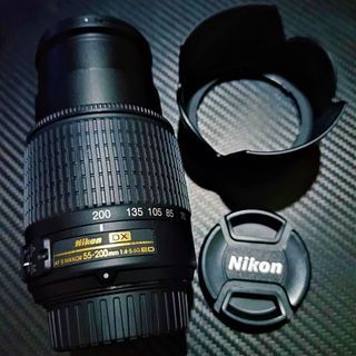 NIKON AF-S DX NIKKOR 55-200mm f/4-5.6G ED Lens