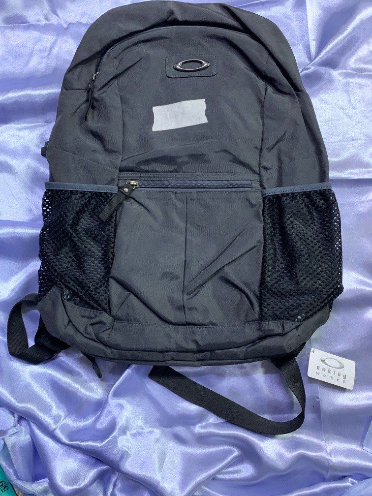 Training backpack outlet 1 oakley