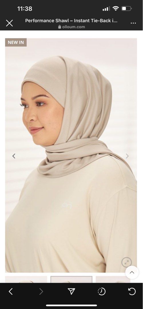 Olloum performance scarf, Women's Fashion, Muslimah Fashion, Hijabs on  Carousell