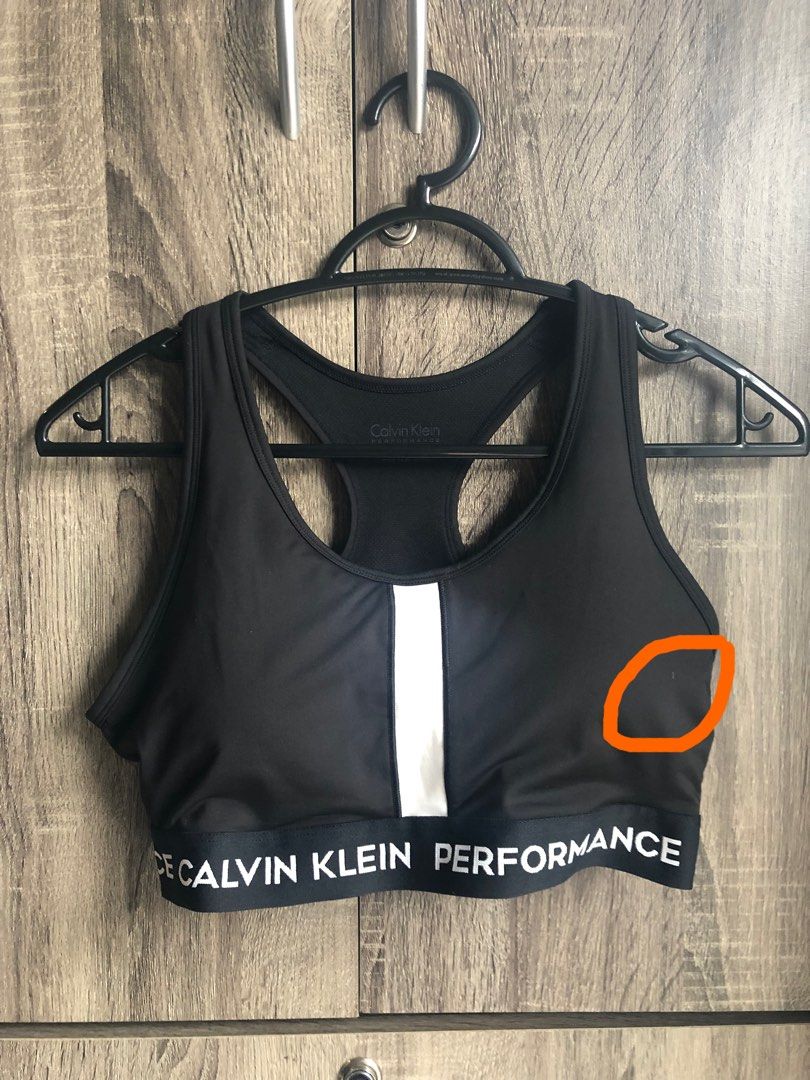 Original Calvin Klein Sports Bra, Women's Fashion, Activewear on Carousell