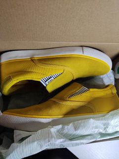 (Category: ) located in . Submitted by decluttery_bulacan (Listing ID 1241061068, Image 1). Description: .