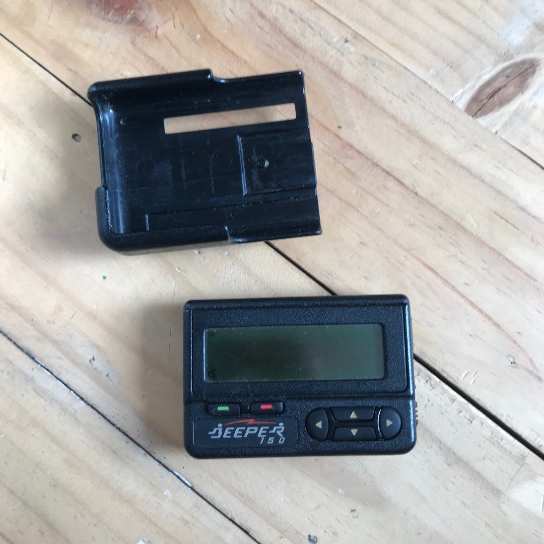 Pager Beeper 150 Motorolla, Hobbies & Toys, Memorabilia