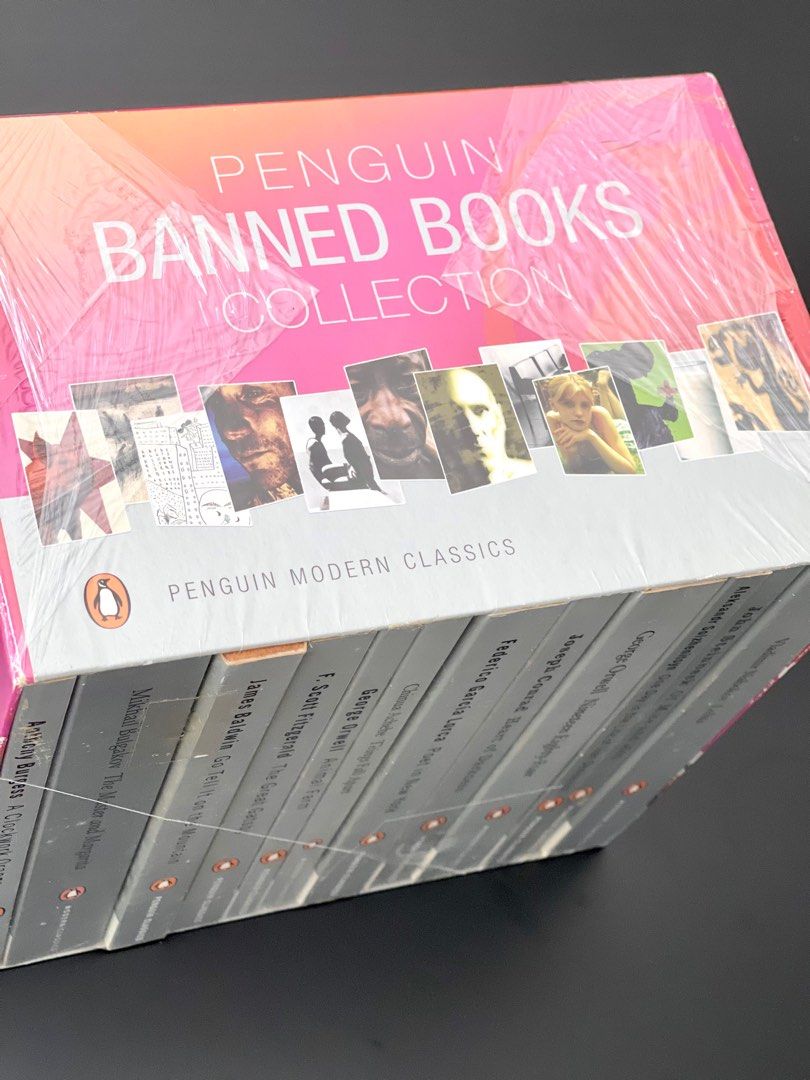 Penguin Banned Books Collection. 12 Modern Classics. Paperback. Box Set