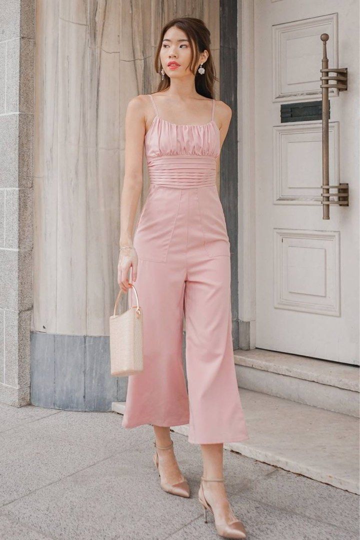 Jumpsuit pink colour 2025