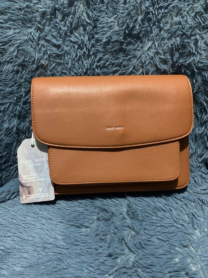 Zoe crossbody best sale from pixie mood