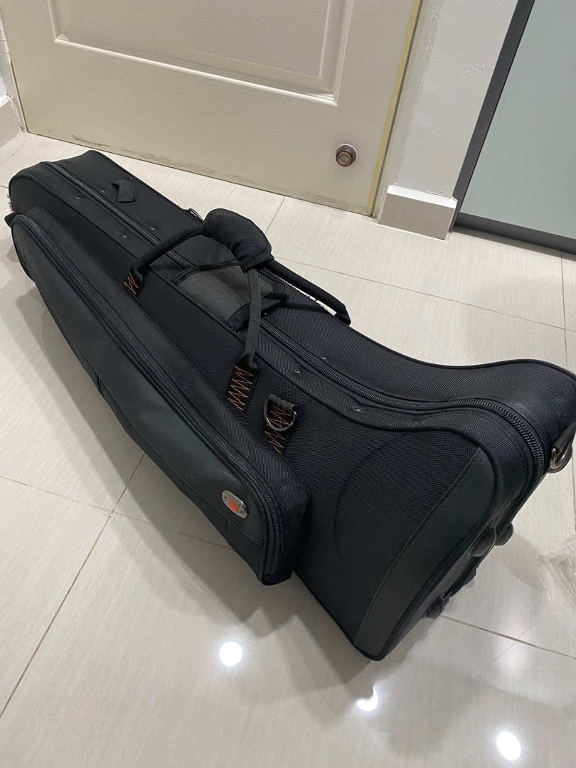 Protec trombone bass case, Hobbies & Toys, Music & Media, Music