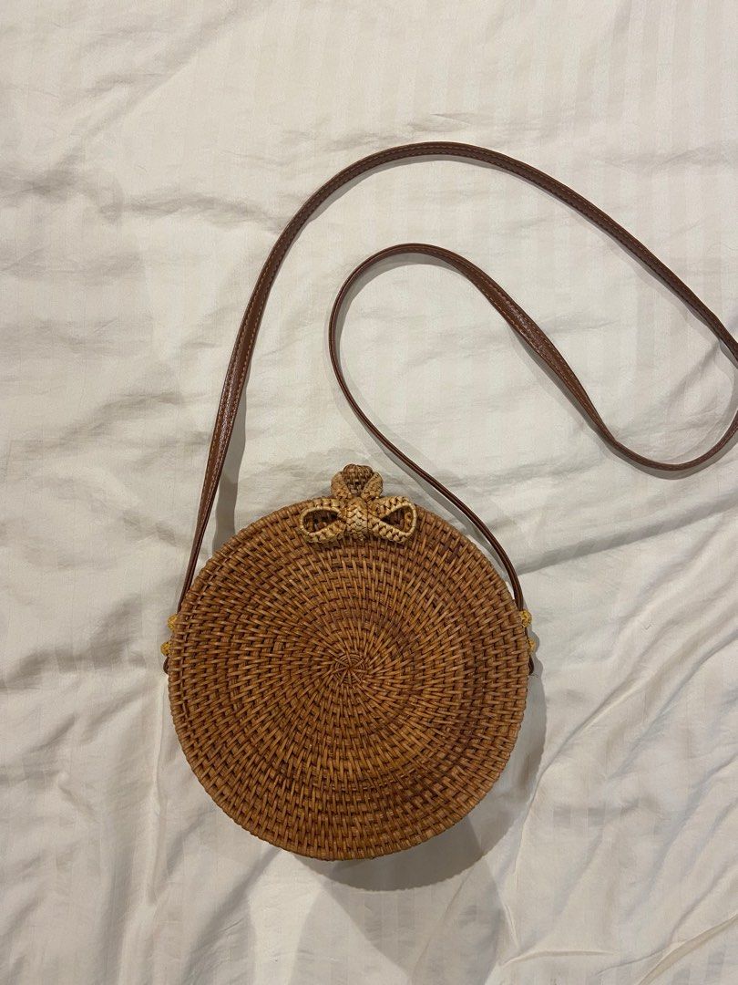 Round rattan bag discount sportsgirl