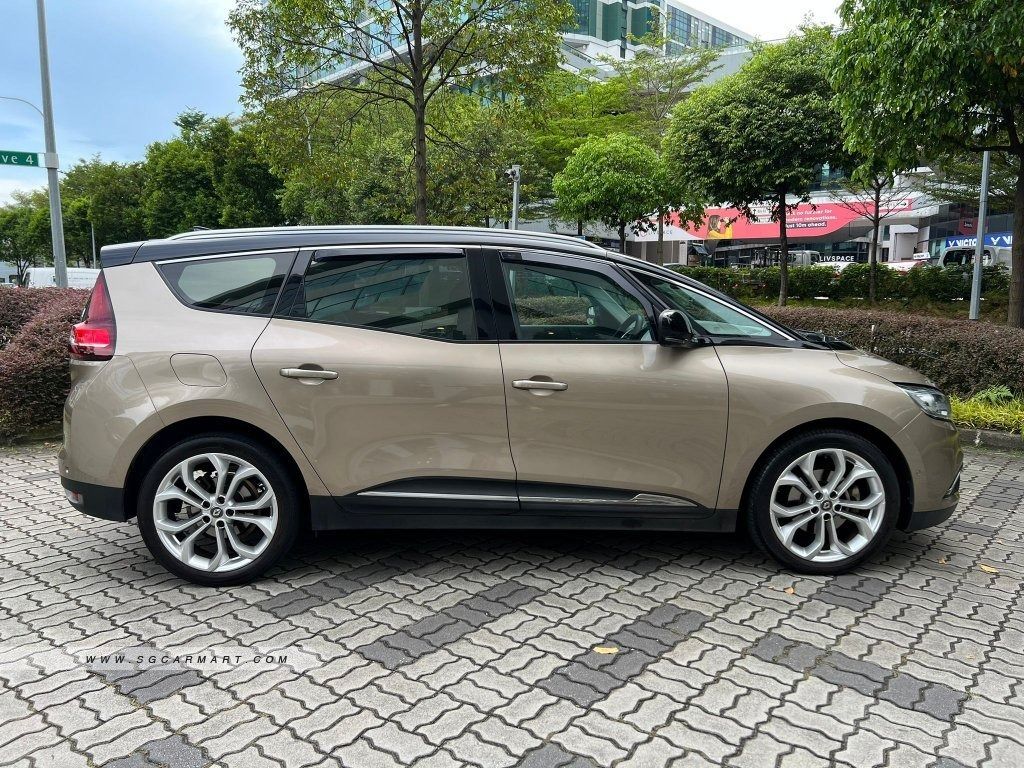 Renault Grand Scenic Diesel  Car Prices & Info When it was Brand New -  Sgcarmart