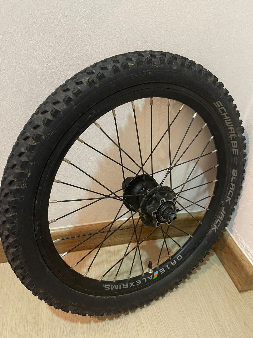 Schwalbe Black Jack Tyre