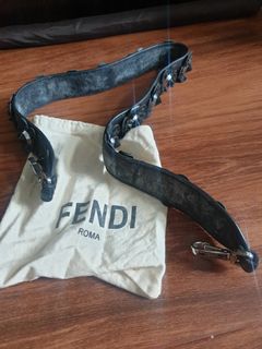 (Kategori: ) berada di . Dikirim oleh elleshopee (ID iklan 1241042925, Gambar 1). Deskripsi: .