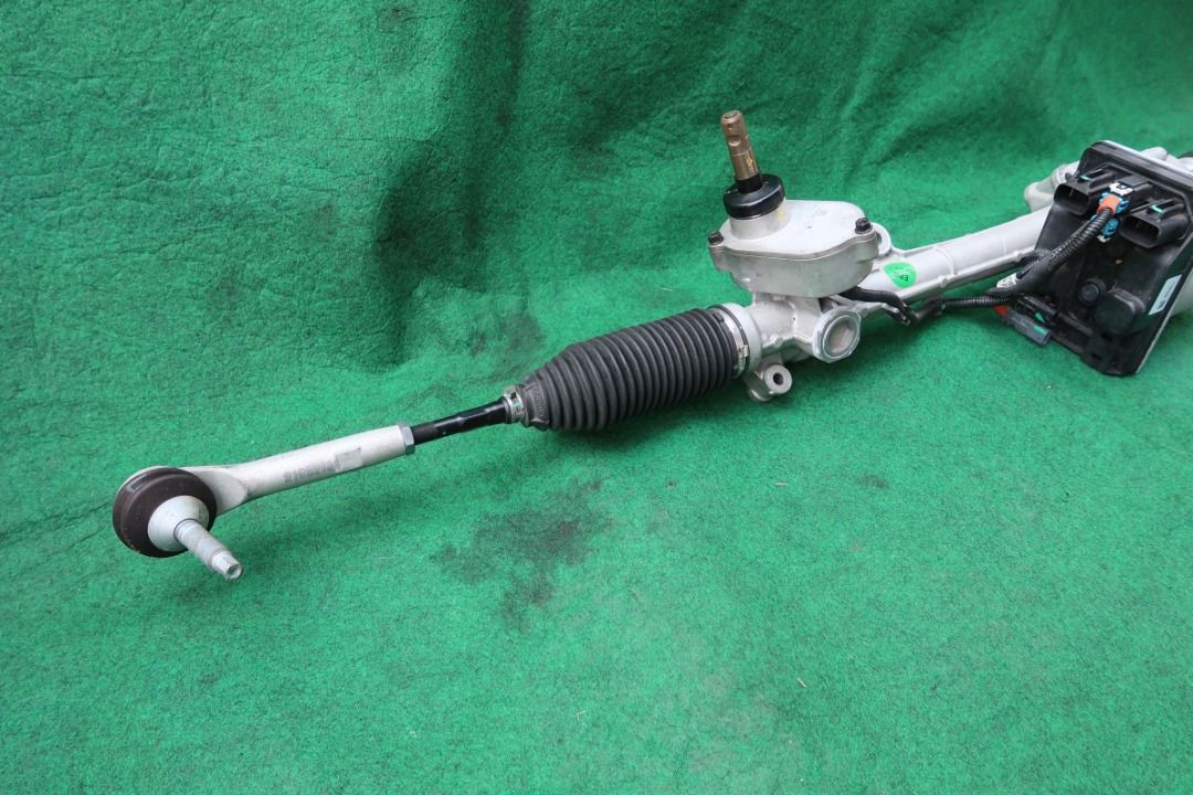 TESLA MODEL 3 STEERING RACK, Auto Accessories on Carousell