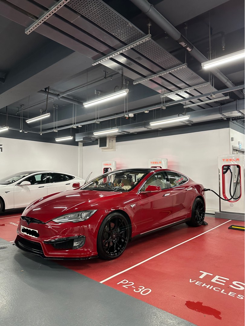 Tesla Model S 70 Auto62863173875457111