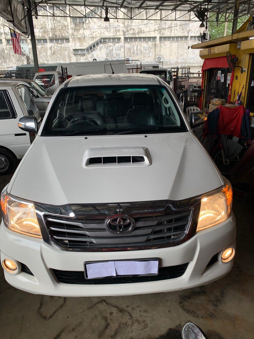 Toyota Hilux 3.0cc VNT Intercooler TRD, Cars, Cars for Sale on Carousell