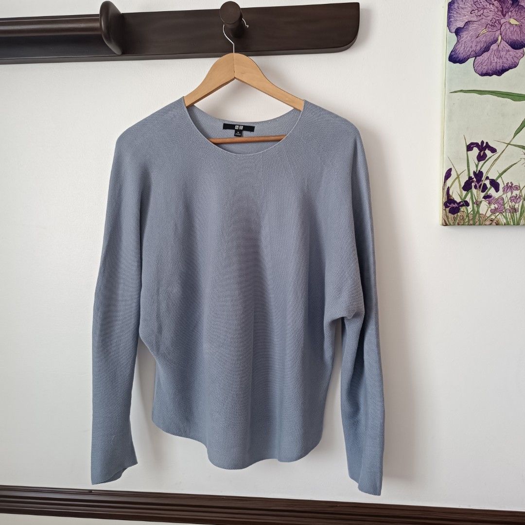 Uniqlo dolman store sweater