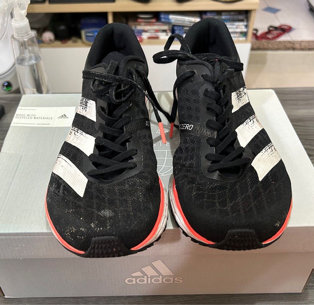 US 10 系列) Adizero Japan 5 in black with 銳意不屈, 男裝, 鞋, 波鞋