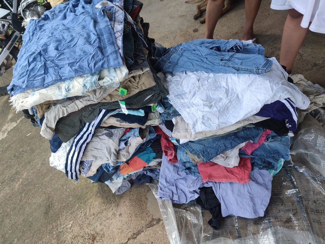 US BALE SHORT (Category: Shorts) located in Kibawe. Submitted by vastcat_cfe826 (Listing ID 1241144826, Image 1). Description: TAKE ALL !! MENS SHORT 1000 for 35 pcs lbc cop cod J&T JRS.