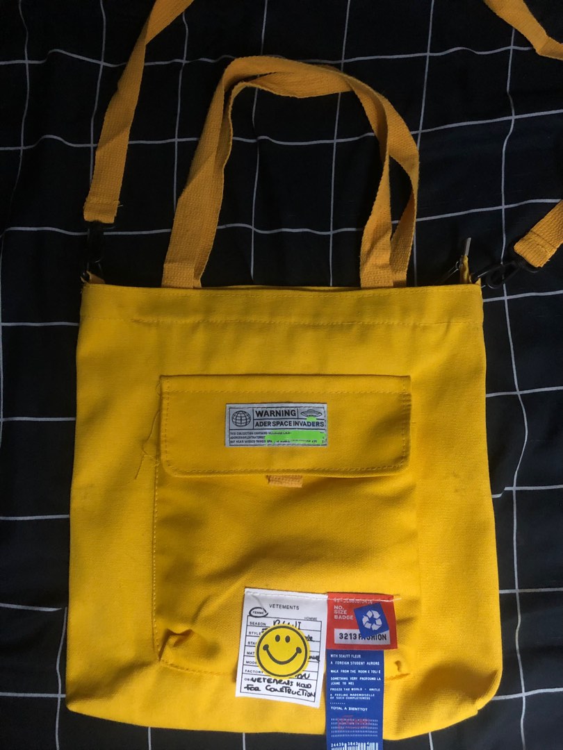 Vetements tote bag
