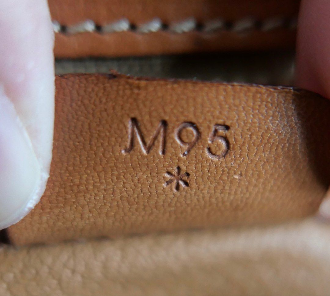 Celine m95 best sale