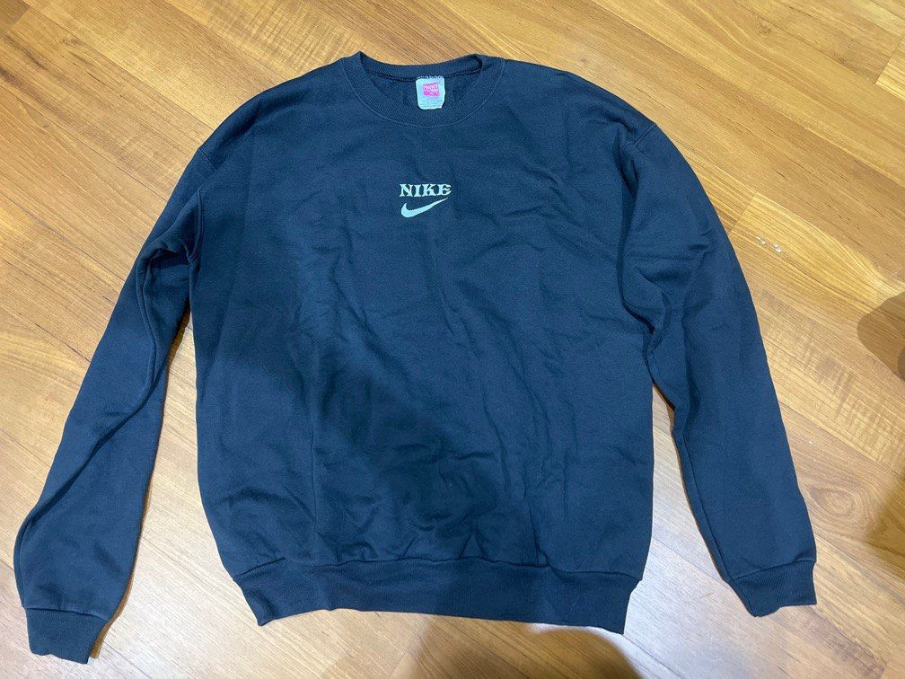 Vintage Nike embroidered sweatshirt Men s Fashion Coats Jackets and Outerwear on Carousell