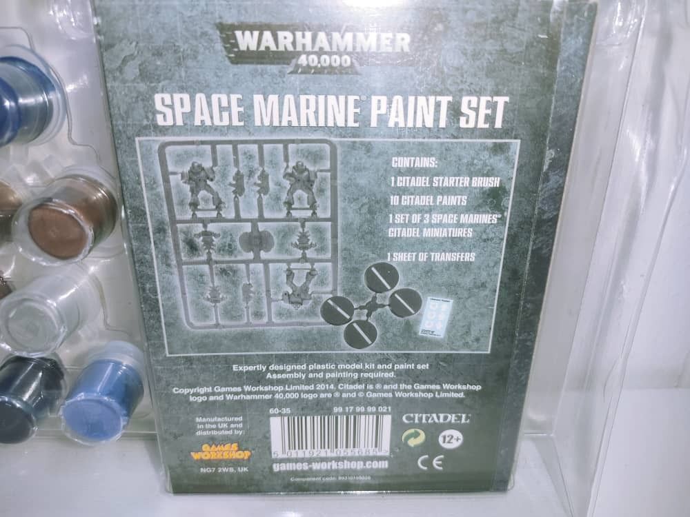 WARHAMMER 40000 SPACE MARINE PAINT SET 60-35 GAMES WORKSHOP New