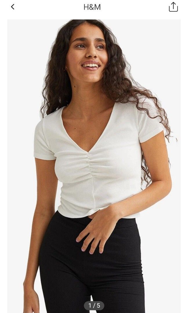 White Ribbed Crop top (Category: Shirts) located in Manila. Submitted by dan027 (Listing ID 1241038363, Image 2). Description: Bought at Zalora. Only fitted. Never worn.