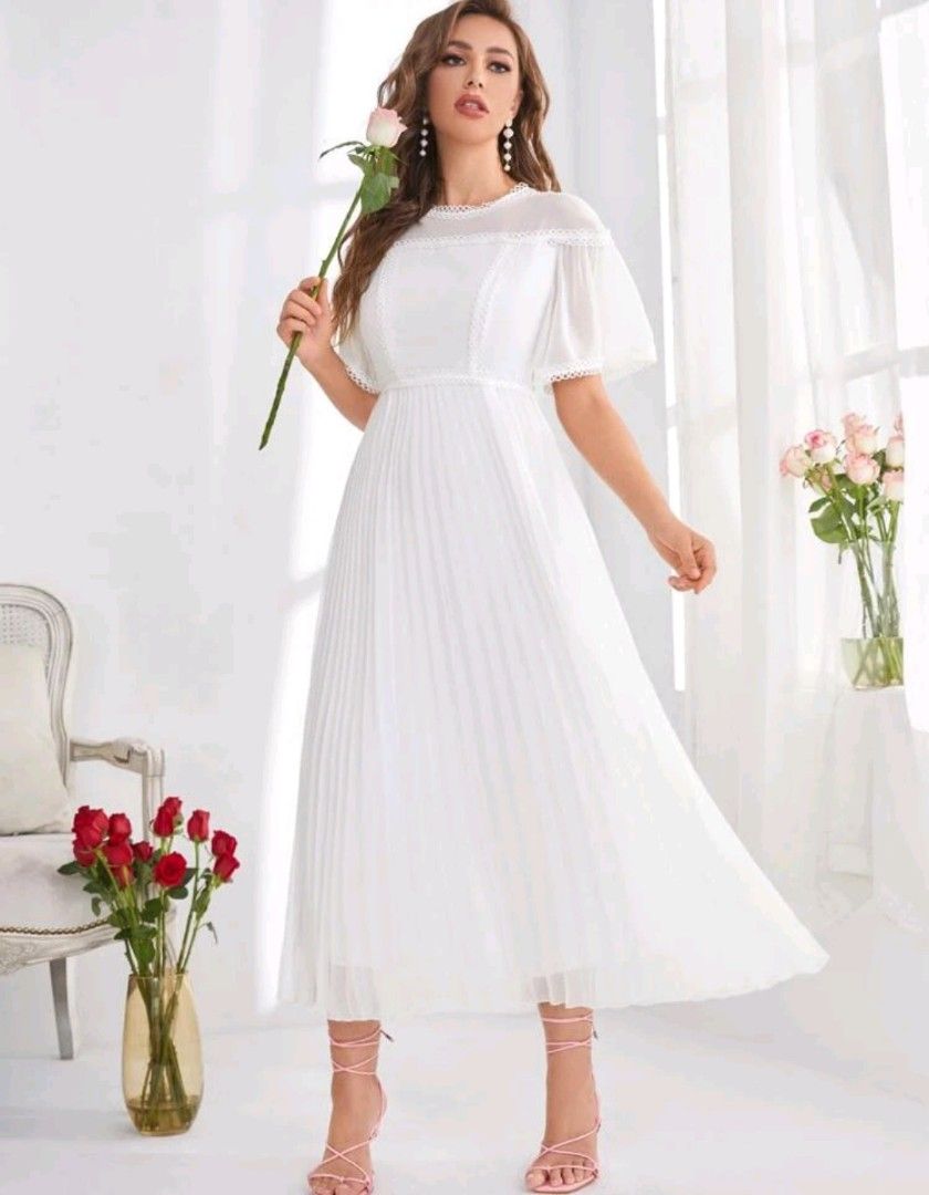 White lace pleated dress top