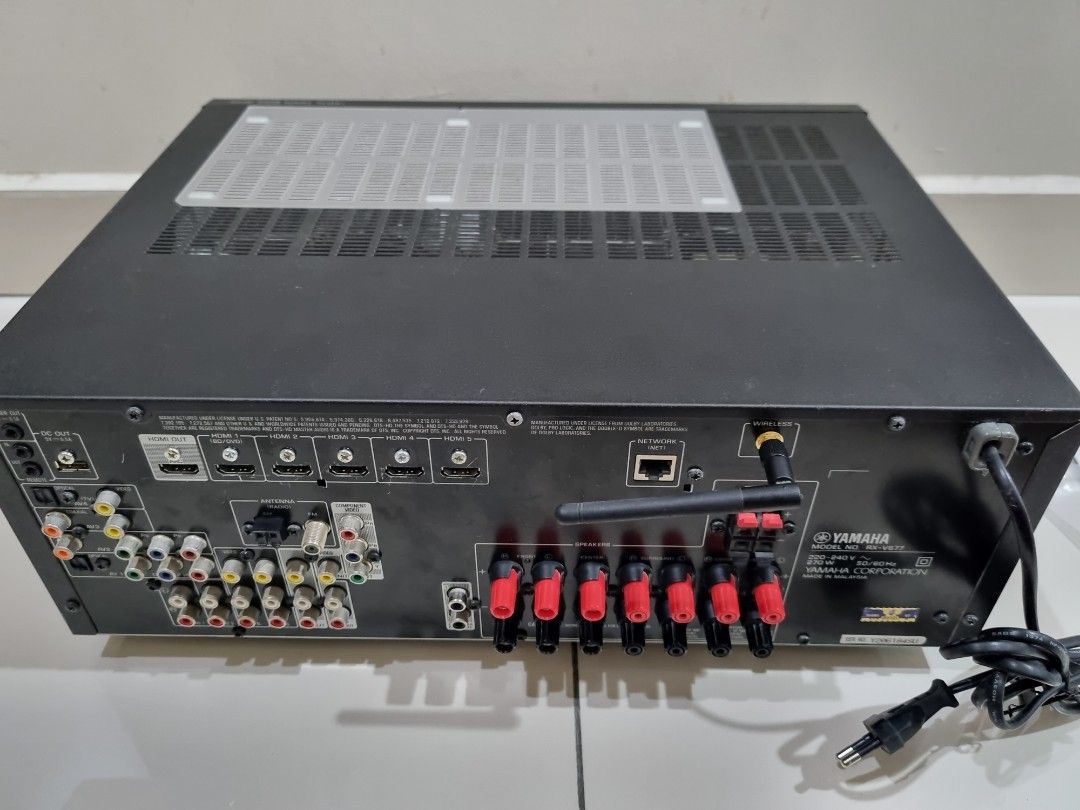 Yamaha RXV677 7.2Ch AV Receiver, Audio, Soundbars, Speakers