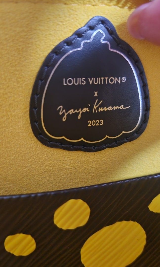 Yayoi x Louis Vuitton Perfume Travel Case 100ml. Reference