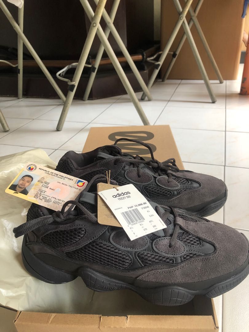Yeezy 500 black size 8 hotsell