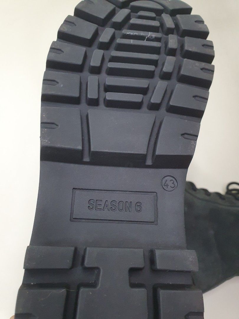 Yeezy Season 6 Combat Boots Thick Suede In Graphite Colorway, Men'S  Fashion, Footwear, Boots On Carousell