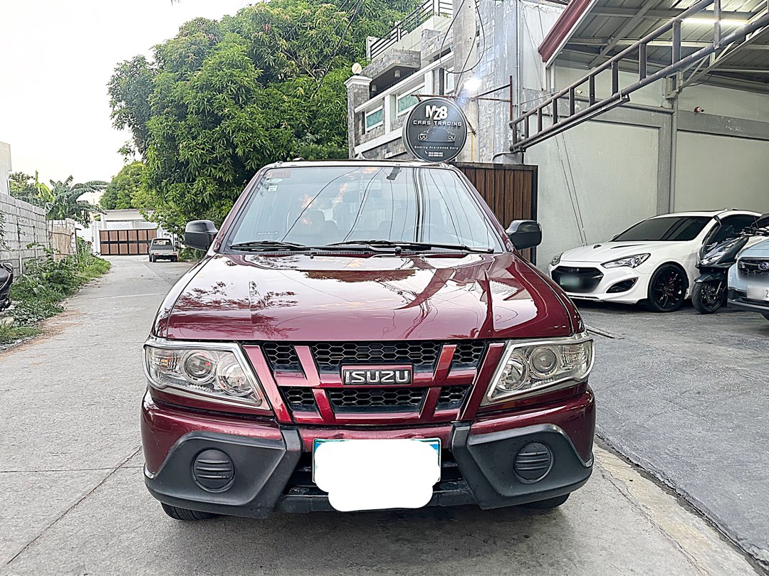 Isuzu Crosswind 10 To 12 Seater Manual Cars For Sale Used Cars On isuzu-crosswind-10-to-12-seater-manual-cars-for-sale-used-cars-on